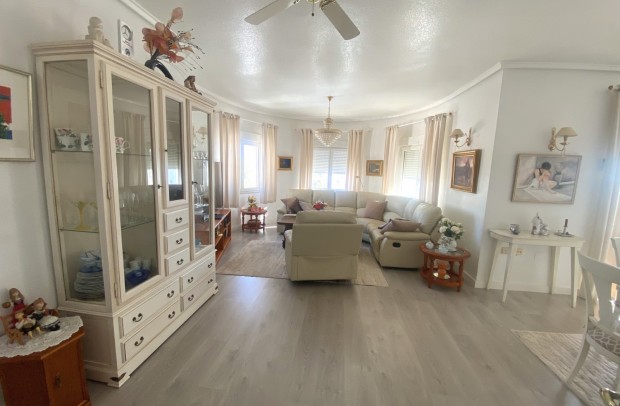 Resale - Villa Detached - Ciudad Quesada