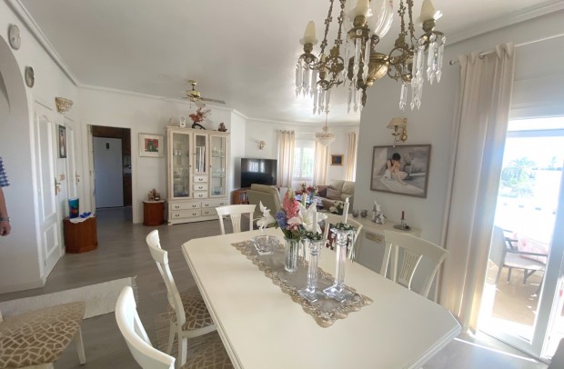 Resale - Villa Detached - Ciudad Quesada