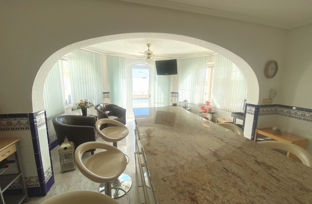 Resale - Villa Detached - Ciudad Quesada