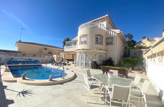 Resale - Villa Detached - Ciudad Quesada