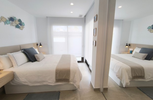 Revente - Semi-Detached - Algorfa