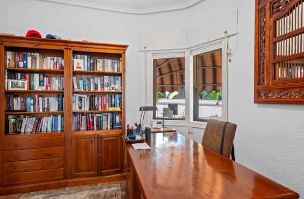 Resale - Detached House / Villa - Ciudad Quesada