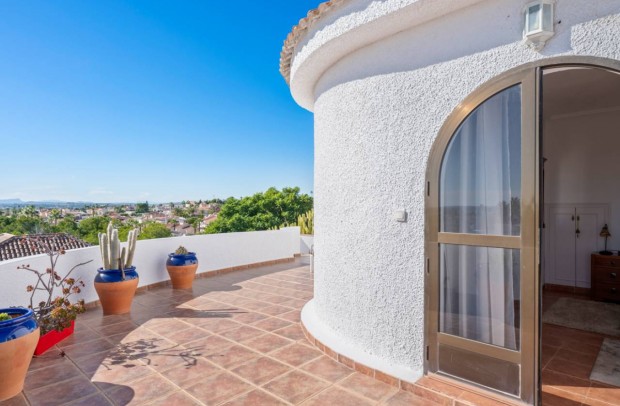 Resale - Detached House / Villa - Ciudad Quesada