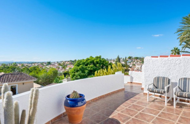 Resale - Detached House / Villa - Ciudad Quesada