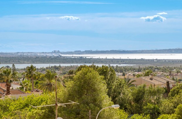 Resale - Detached House / Villa - Ciudad Quesada