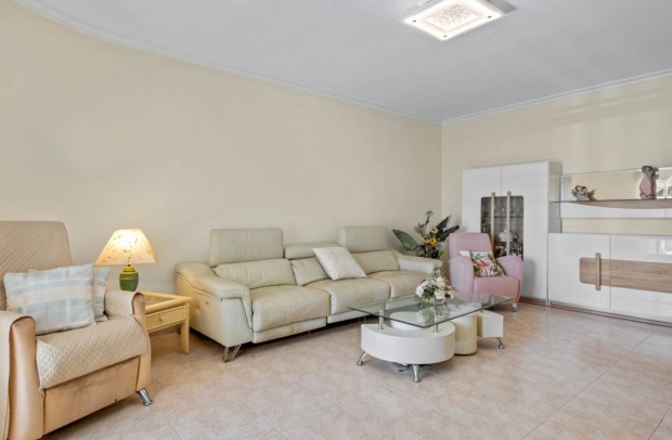 Revente - Detached House / Villa - Ciudad Quesada