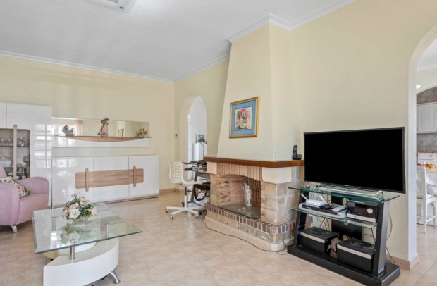 Revente - Detached House / Villa - Ciudad Quesada