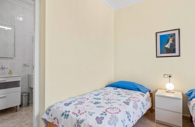 Revente - Detached House / Villa - Ciudad Quesada