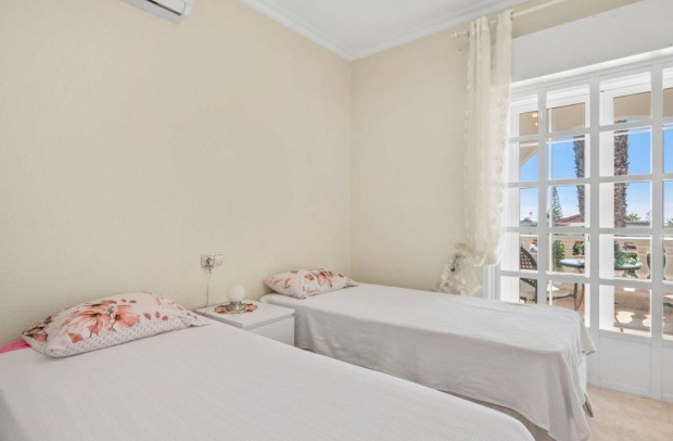 Revente - Detached House / Villa - Ciudad Quesada