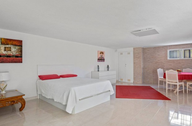 Revente - Detached House / Villa - Ciudad Quesada