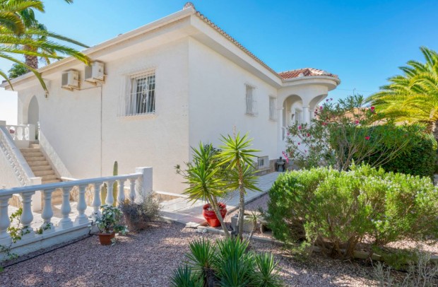 Revente - Detached House / Villa - Ciudad Quesada