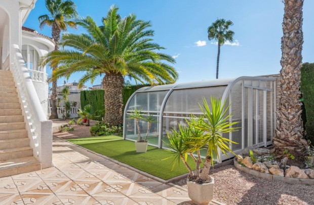 Revente - Detached House / Villa - Ciudad Quesada