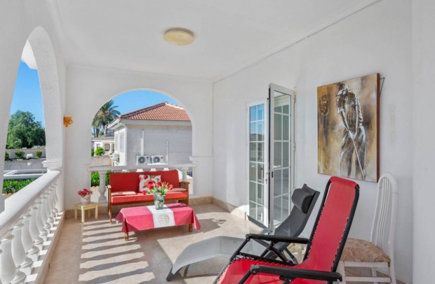 Revente - Detached House / Villa - Ciudad Quesada