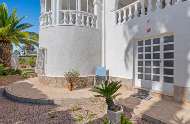 Revente - Detached House / Villa - Ciudad Quesada