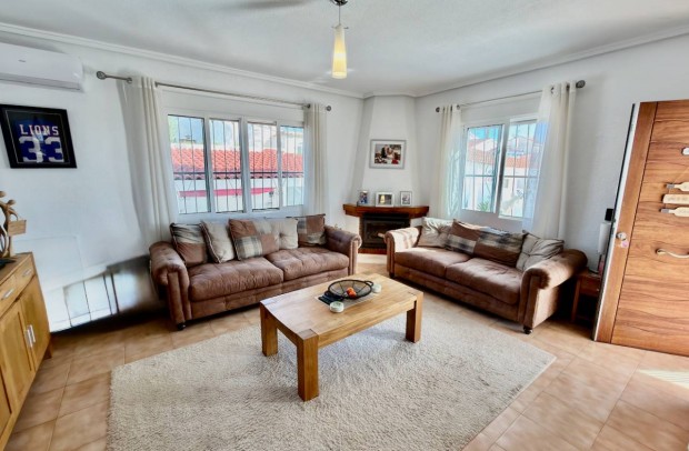 Revente - Detached House / Villa - Ciudad Quesada