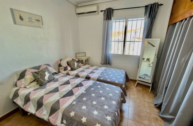 Revente - Detached House / Villa - Ciudad Quesada