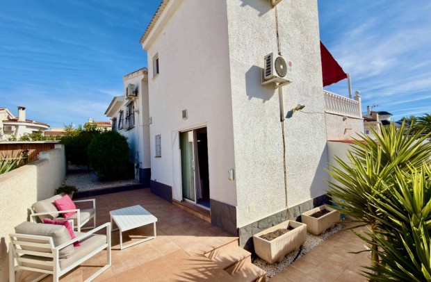 Revente - Detached House / Villa - Ciudad Quesada