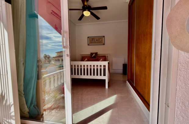 Revente - Detached House / Villa - Ciudad Quesada