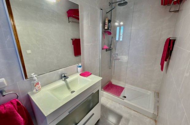 Revente - Detached House / Villa - Ciudad Quesada