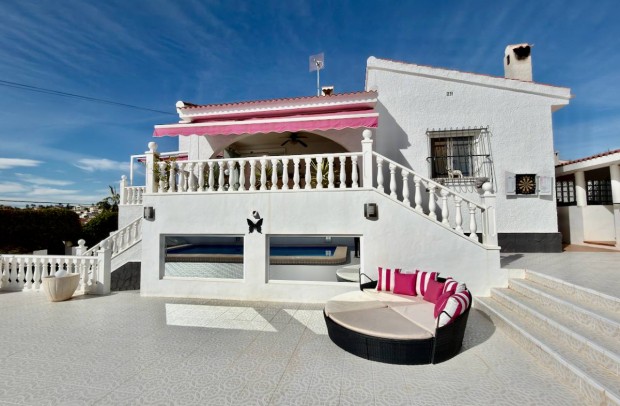 Revente - Detached House / Villa - Ciudad Quesada
