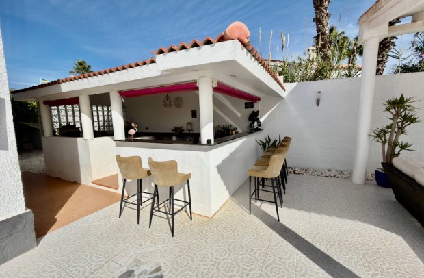 Revente - Detached House / Villa - Ciudad Quesada