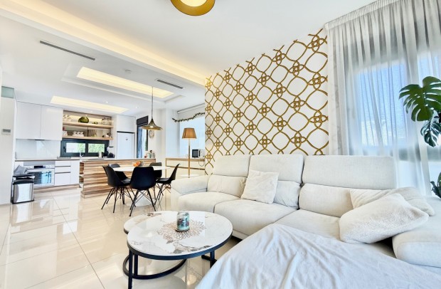 Resale - Townhouse - Ciudad Quesada - Lo Marabu