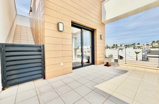 Resale - Townhouse - Ciudad Quesada - Lo Marabu