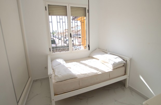 Resale - Detached House / Villa - Algorfa