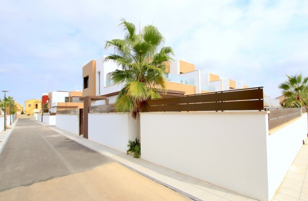 Revente - Detached House / Villa - Algorfa
