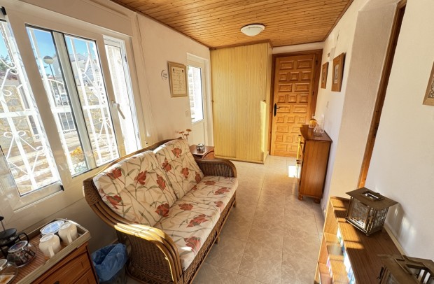 Resale - Detached House / Villa - Villamartin - Villamartín