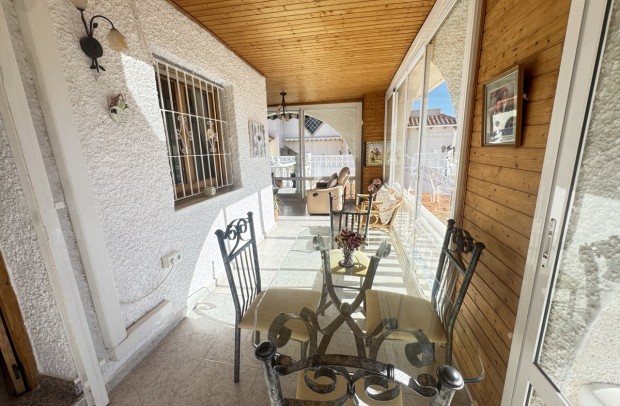 Resale - Detached House / Villa - Villamartin - Villamartín