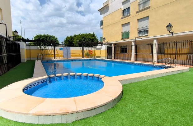 Resale - Apartment - Formentera del Segura