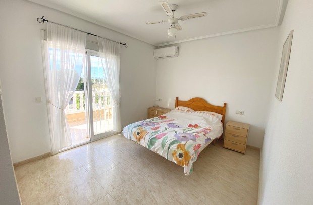 Resale - Town house - Benijófar - Monte Azul