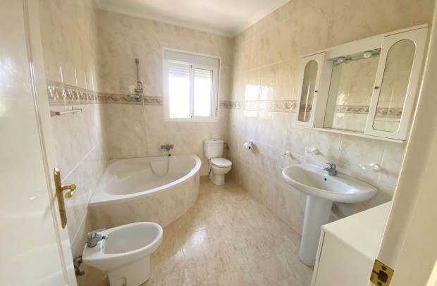 Resale - Town house - Benijófar - Monte Azul