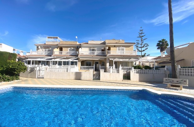 Resale - Town house - Benijófar - Monte Azul