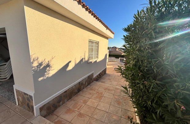 Resale - Detached House / Villa - Ciudad Quesada - La Fiesta