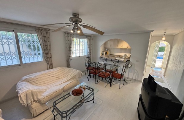 Resale - Detached House / Villa - Ciudad Quesada - La Fiesta