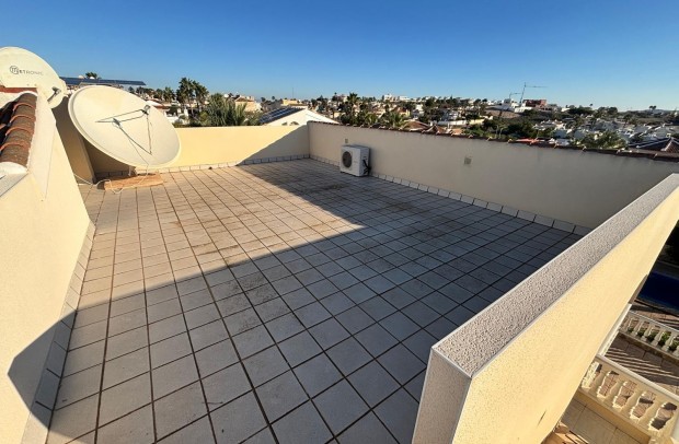 Resale - Detached House / Villa - Ciudad Quesada - La Fiesta