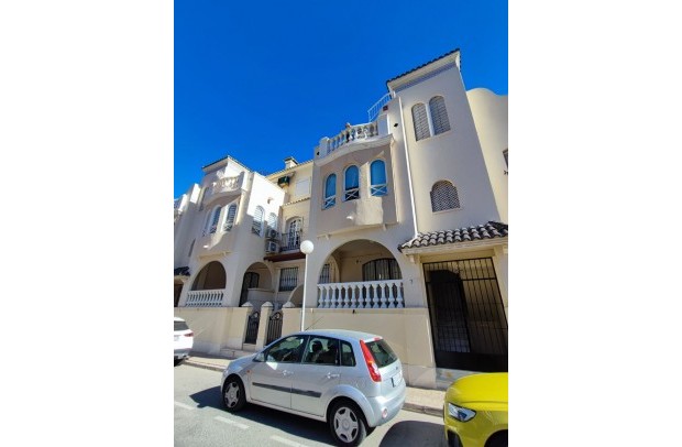 Resale - Apartment - Torrevieja