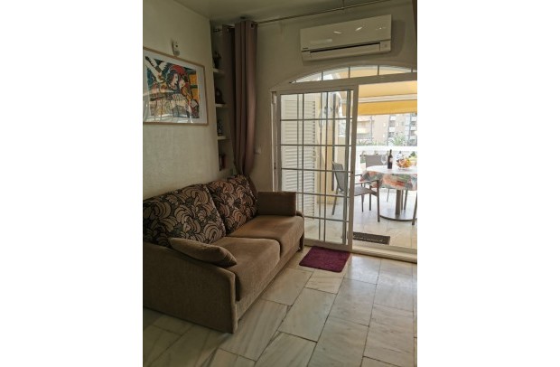 Resale - Apartment - Torrevieja