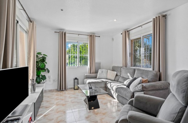 Resale - Detached House / Villa - Benijófar - Benimar