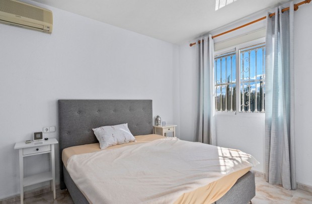 Resale - Detached House / Villa - Benijófar - Benimar