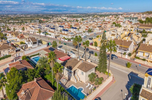 Resale - Detached House / Villa - Benijófar - Benimar