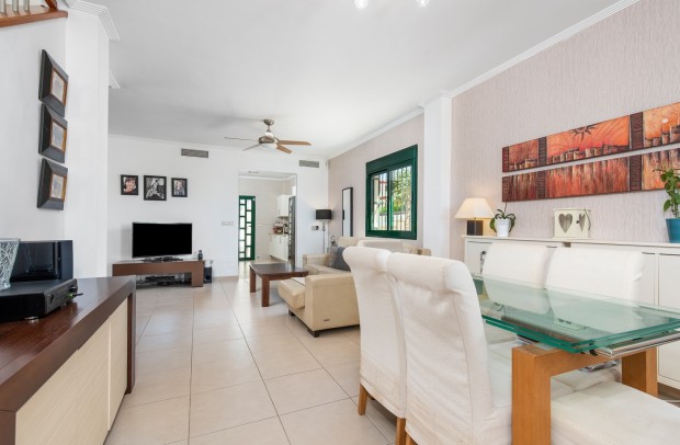 Revente - Detached House / Villa - Ciudad Quesada