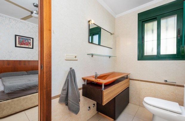 Revente - Detached House / Villa - Ciudad Quesada