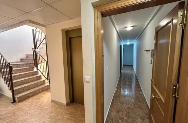 Resale - Apartment - Jacarilla - pueblo