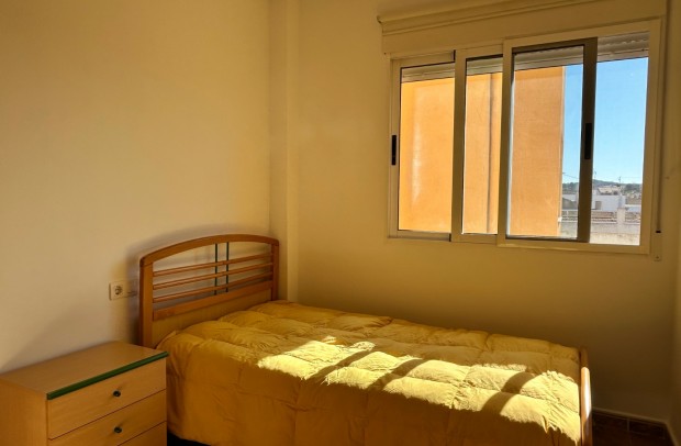 Resale - Apartment - Jacarilla - pueblo