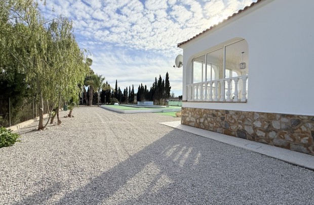 Revente - Country Property - Dolores