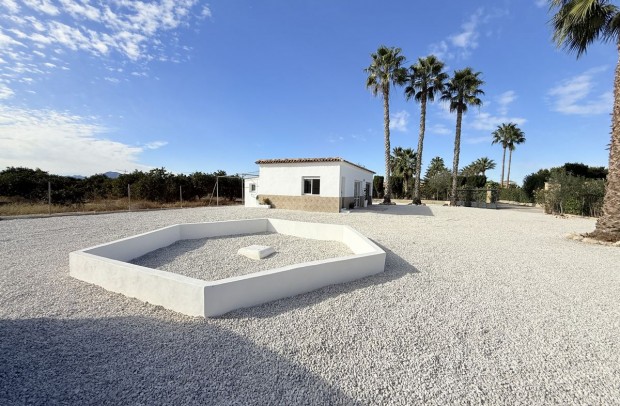 Revente - Country Property - Dolores