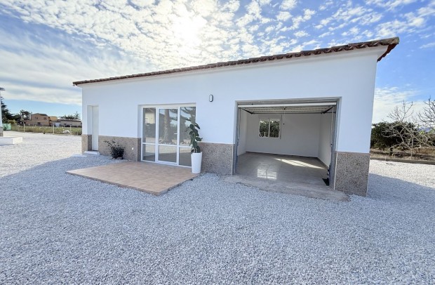 Revente - Country Property - Dolores